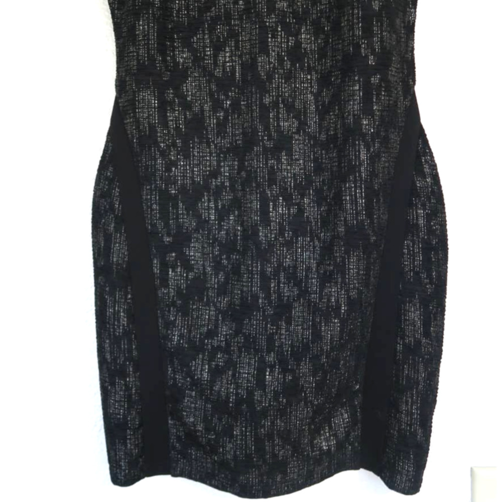 AQUA Sz S Black Sleeveless Bodycon Gold Metallic Classy‎ Chic Shift Dress - Picture 3 of 6